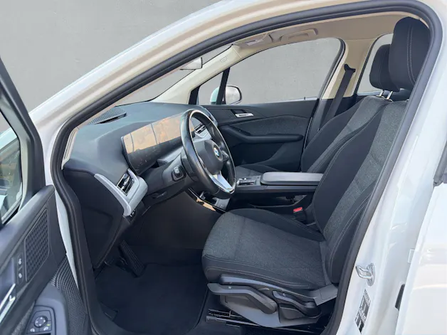 BMW 218d Active Tourer U06 (CH)