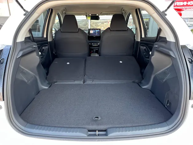 Toyota Yaris 1.5 VVT-i HSD Trend