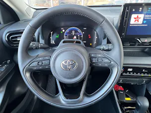 Toyota Yaris 1.5 VVT-i HSD Trend