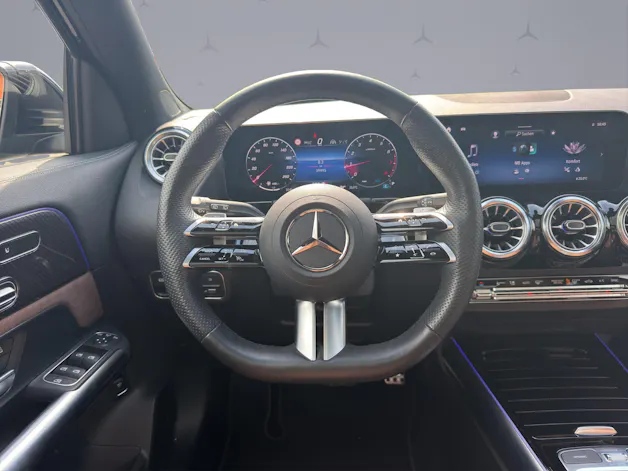 Mercedes-Benz GLA 250 AMG Line 4matic