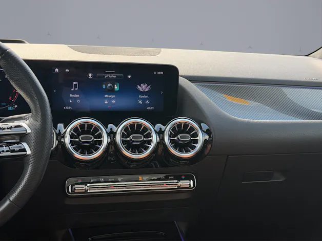 Mercedes-Benz GLA 250 AMG Line 4matic