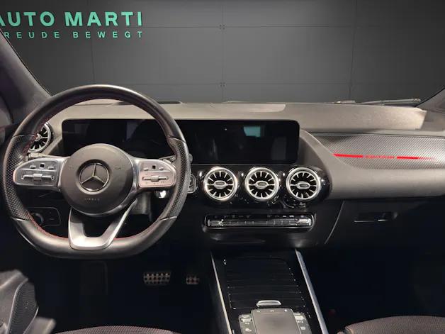 Mercedes-Benz GLA 250 Style 4matic