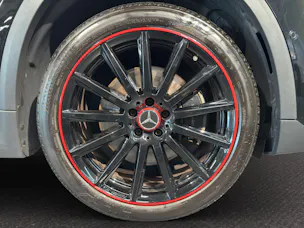 MERCEDES-BENZ GLA 250 Style 4matic