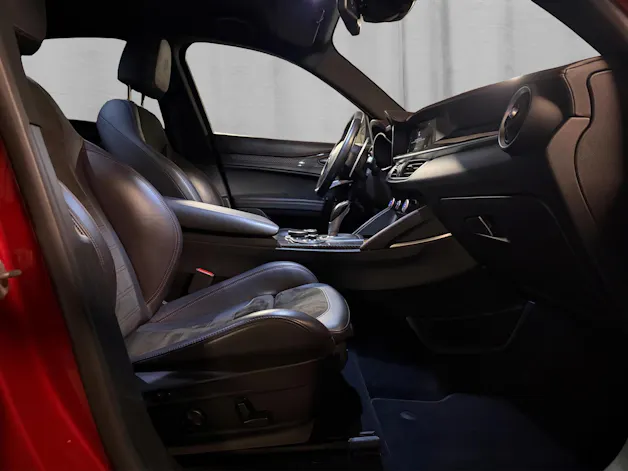 Alfa Romeo Stelvio 2.9 V6 Biturbo Q4 Quadrifoglio