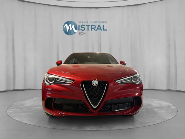 Alfa Romeo Stelvio 2.9 V6 Biturbo Q4 Quadrifoglio