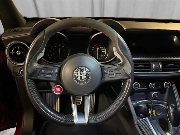 Alfa Romeo Stelvio 2.9 V6 Biturbo Q4 Quadrifoglio