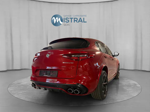 Alfa Romeo Stelvio 2.9 V6 Biturbo Q4 Quadrifoglio
