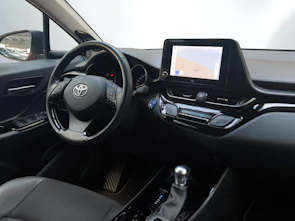 image du véhicule TOYOTA C-HR 1.8 VVTi HSD Trend