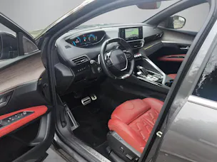 PEUGEOT 3008 1.6 Plug-in Hybrid4 GT Pack