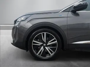 PEUGEOT 3008 1.6 Plug-in Hybrid4 GT Pack