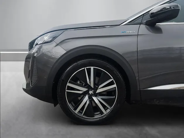 PEUGEOT 3008 1.6 Plug-in Hybrid4 GT Pack