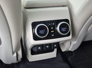 Fahrzeugbild JAGUAR I-Pace EV400 HSE AWD