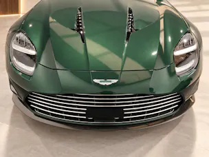 ASTON MARTIN Vanquish 5.2 V12 Bi-Turbo