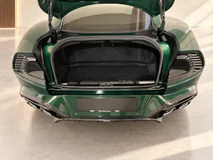 ASTON MARTIN Vanquish 5.2 V12 Bi-Turbo