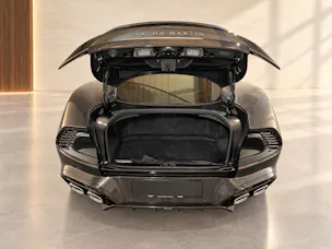 ASTON MARTIN Vanquish 5.2 V12 Bi-Turbo