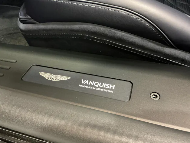 ASTON MARTIN Vanquish 5.2 V12 Bi-Turbo