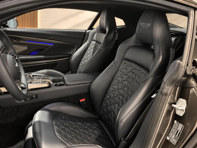 ASTON MARTIN Vanquish 5.2 V12 Bi-Turbo