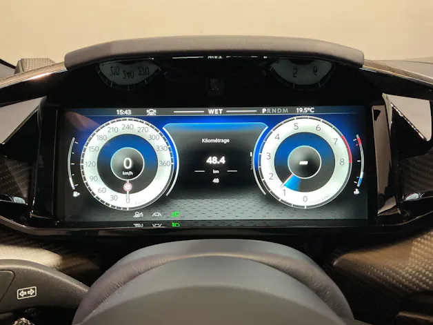 ASTON MARTIN Vanquish 5.2 V12 Bi-Turbo