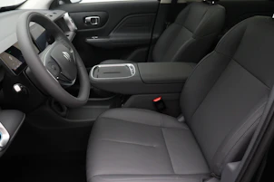 Fahrzeugbild LEAPMOTOR B10 1.5 Hybrid EV