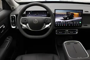 Leapmotor B10 1.5 Hybrid EV