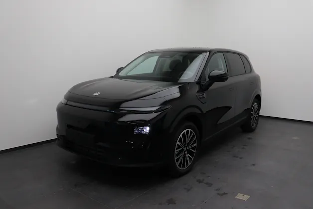 Leapmotor B10 1.5 Hybrid EV
