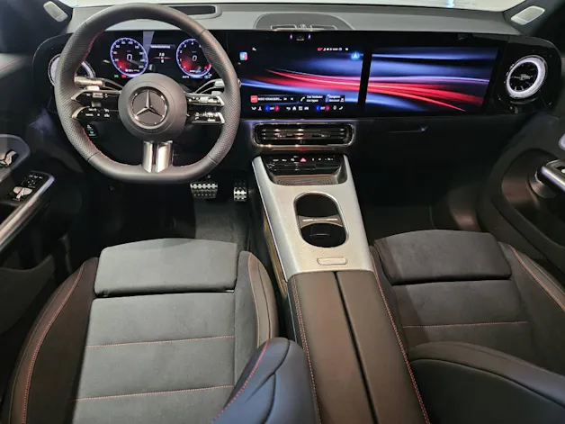 MERCEDES-BENZ GLB 220 4Matic
