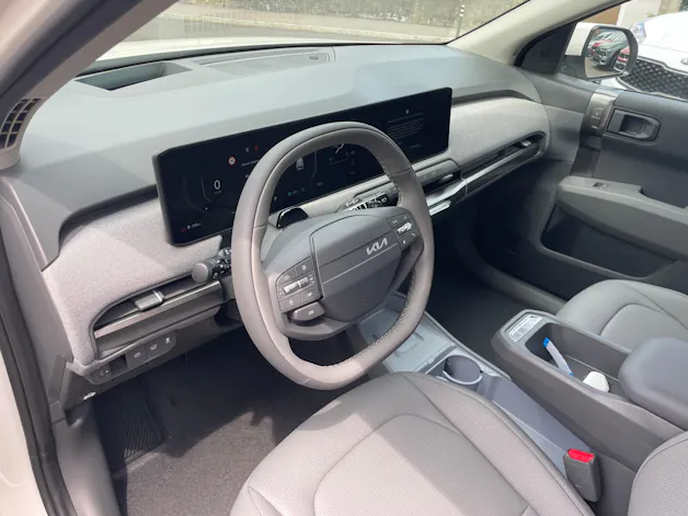 Kia EV3 81 kWh Earth+