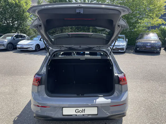 VW Golf VIII 1.5 eTSI Value DSG