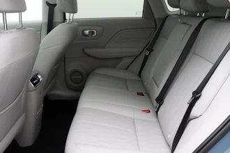 https://vehicle.imgix.net/4363305/b0e72626-6455-445b-a103-eec2bbfc3992.JPG