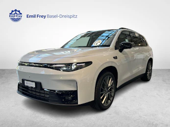 immagine del veicolo LEAPMOTOR C10 1.5 Hybrid EV immagine del veicolo LEAPMOTOR C10 1.5 Hybrid EV