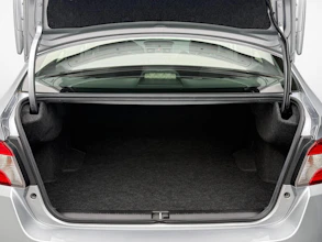 https://vehicle.imgix.net/4363347/83564b91-c23a-470b-8641-cfc1a8fc78d4.jpg