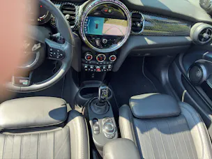 Mini Cabrio Cooper S SDKG