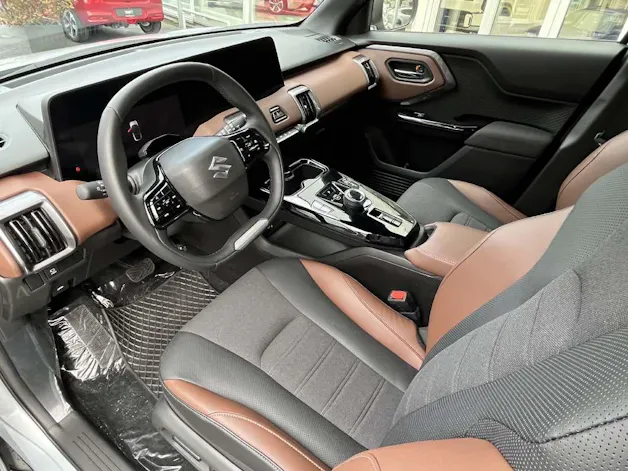 Suzuki e Vitara Compact Top 4x4