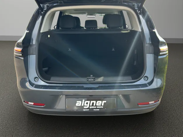Leapmotor C10 EV AWD