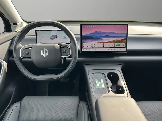Leapmotor C10 EV AWD