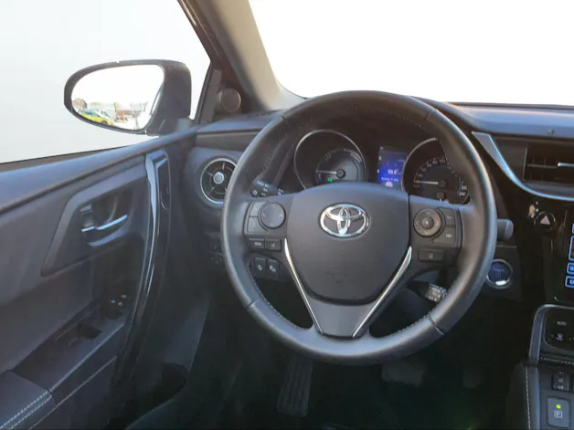 Toyota Auris 1.8 HSD Premium