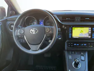 Toyota Auris 1.8 HSD Premium