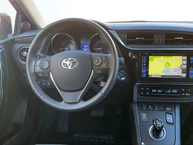 Toyota Auris 1.8 HSD Premium