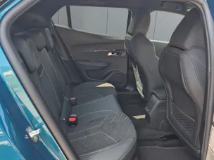 Peugeot 2008 1.2 Hybrid 145 GT Exclusive
