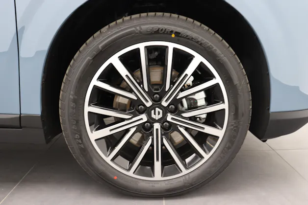 Leapmotor B10 1.5 Hybrid EV