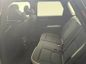 https://vehicle.imgix.net/4363478/7d0ddabc-7614-4d19-b842-cc75c3e14301.jpeg