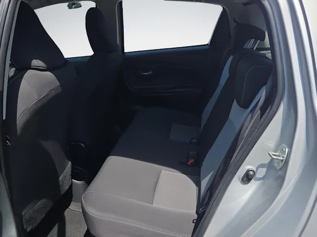 Toyota Yaris 1.5 VVT-i HSD Trend