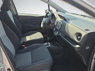 Toyota Yaris 1.5 VVT-i HSD Trend