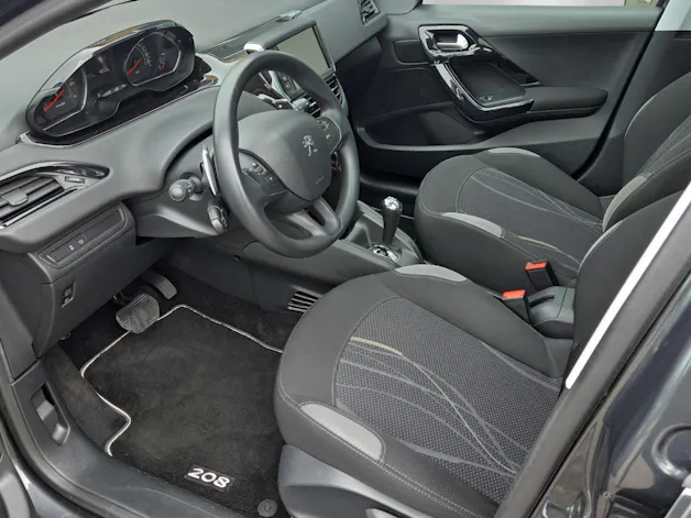 Peugeot 208 1.2 PureTech Active EGS S/S