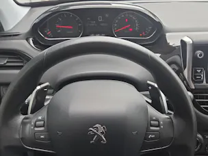 Peugeot 208 1.2 PureTech Active EGS S/S