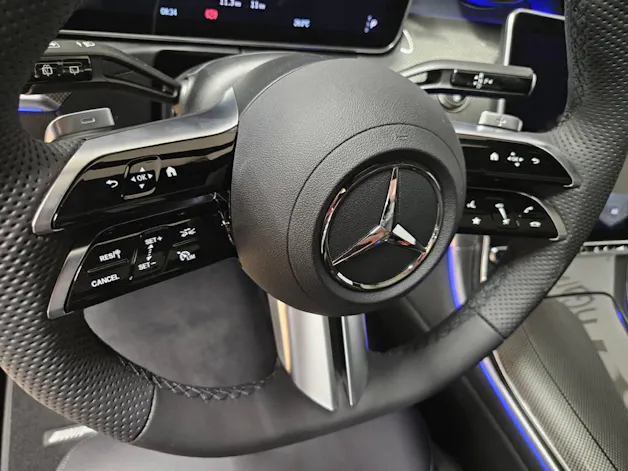 MERCEDES-BENZ C 220 d 4Matic Kombi AMG Line Swiss Star