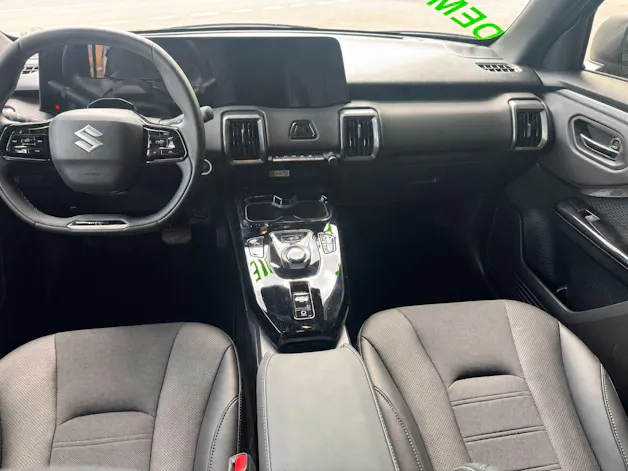 Suzuki e Vitara Sakura Top 4x4