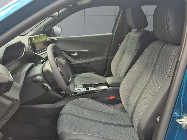 Peugeot 2008 1.2 Hybrid Allure