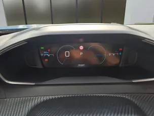 Peugeot 2008 1.2 Hybrid Allure