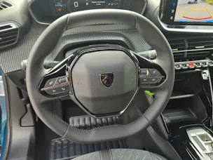 Peugeot 2008 1.2 Hybrid Allure